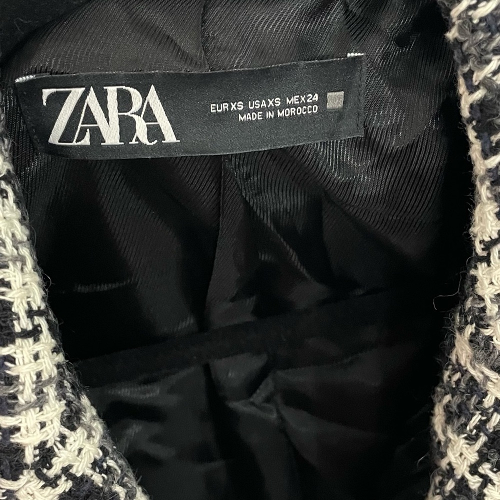 Zara Cropped Tweed Blazer Size XS Black Academia Classic Preppy office 3 - Picture 4 of 7
